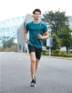夏季跑步服装怎么选?