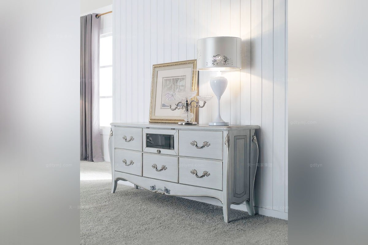 样板房星欧注册实木象牙白电视柜