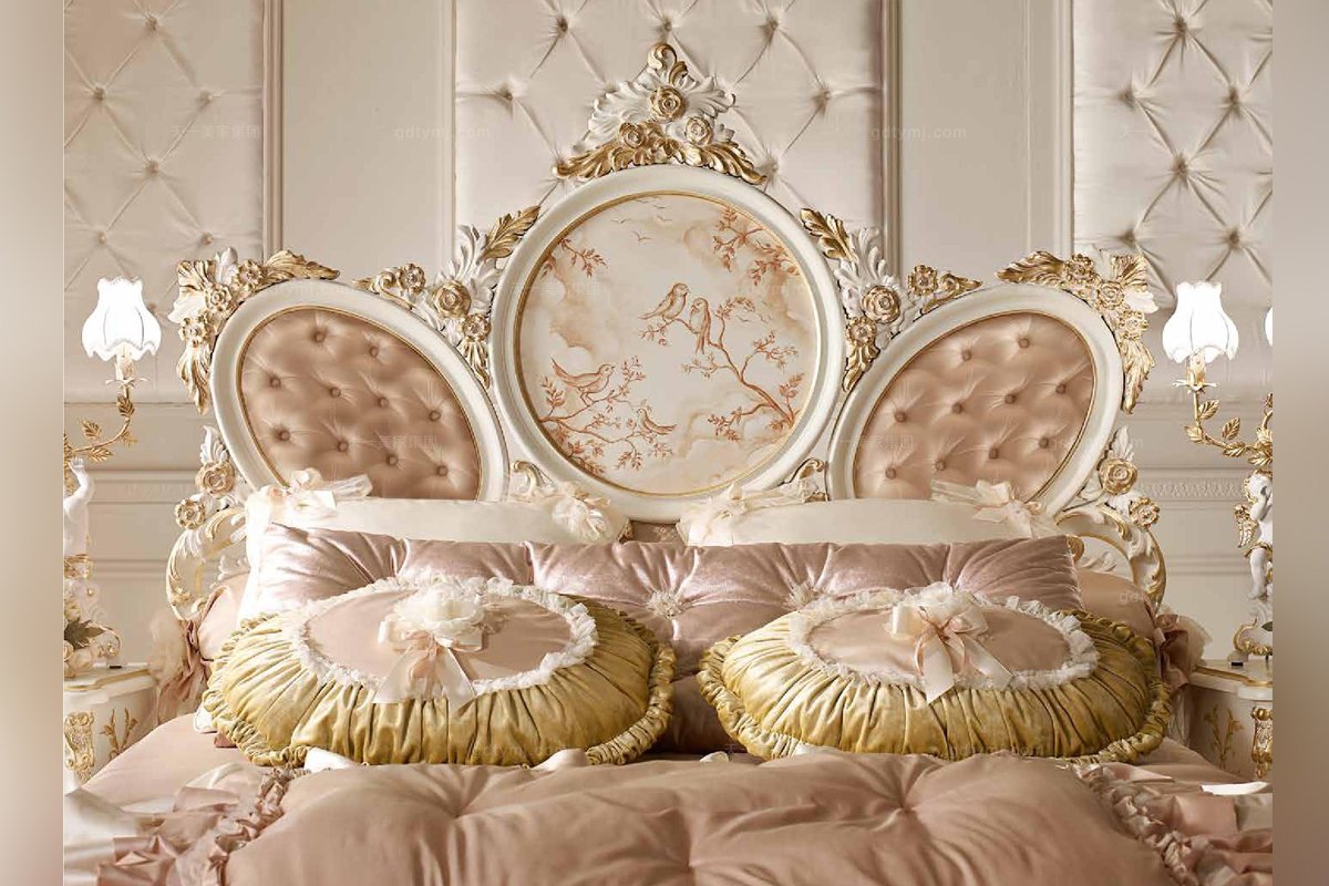  Andrea Fanfani 高端时尚法式雕刻双人床组合