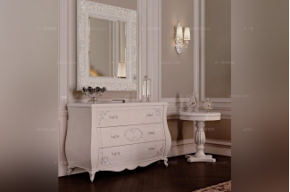 Carpanese新古典白色装饰柜