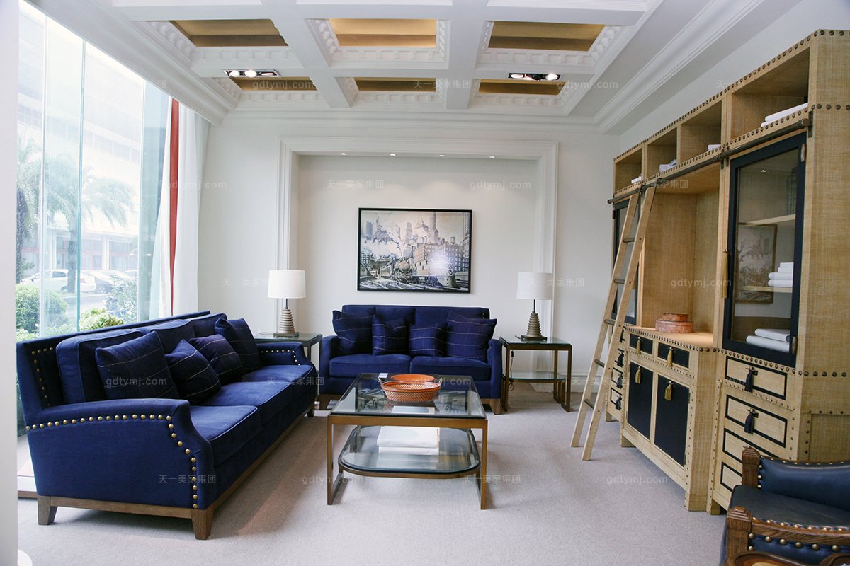 高端别墅蓝冠注册品牌自然主义蓝色客厅沙发
