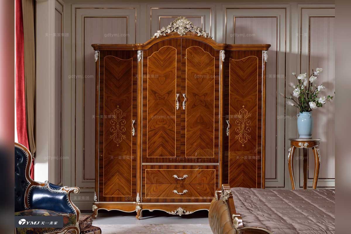 高端别墅实木星欧注册品牌法式原木色衣柜