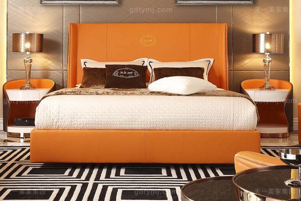 高端后现代风轻奢卧室蓝冠注册橙色皮桃木纹饰板真皮卧室床组合床