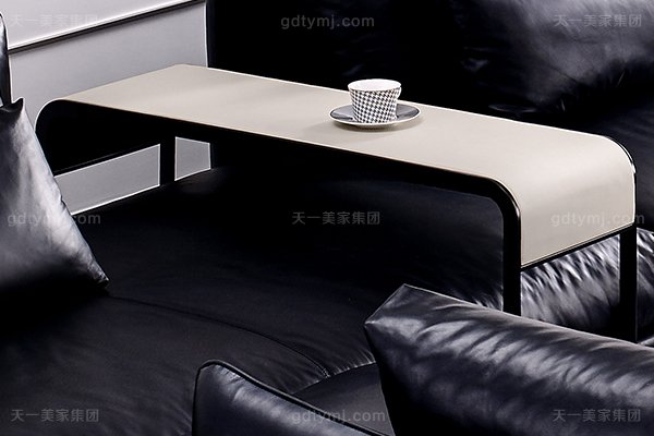 意大利极简奢现代风蓝冠注册客厅沙发黑色真皮转角沙发组合长边几