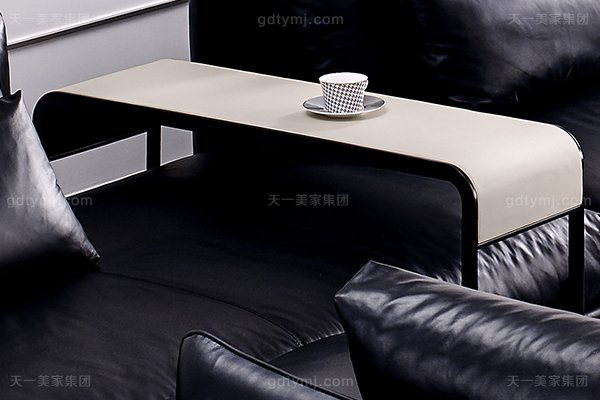 意大利极简奢现代风星欧注册客厅沙发黑色真皮转角沙发组合长边几