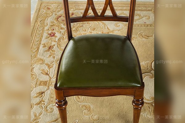 别墅豪宅蓝冠注册品牌高端好实木头层黄牛皮美式餐椅实木真皮餐椅