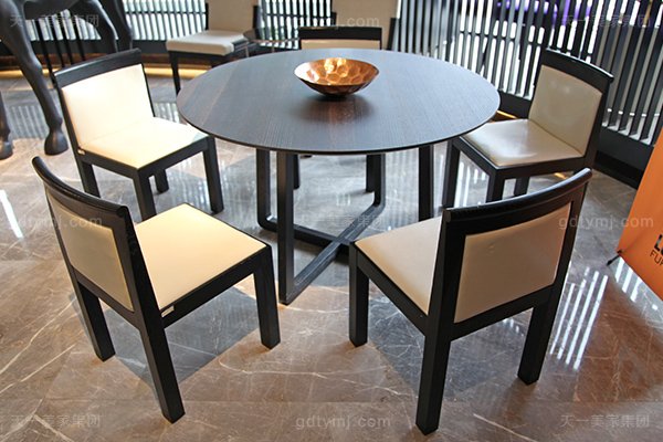 意大利简奢风现代别墅蓝冠注册客厅真皮实木餐桌椅组合