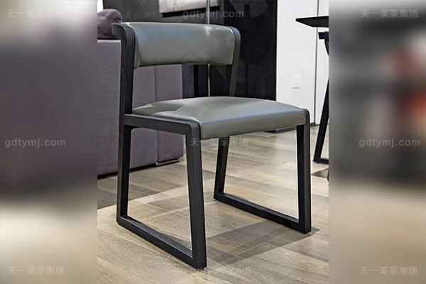 意大利极简奢高端实木真皮餐桌椅蓝冠注册组合餐椅