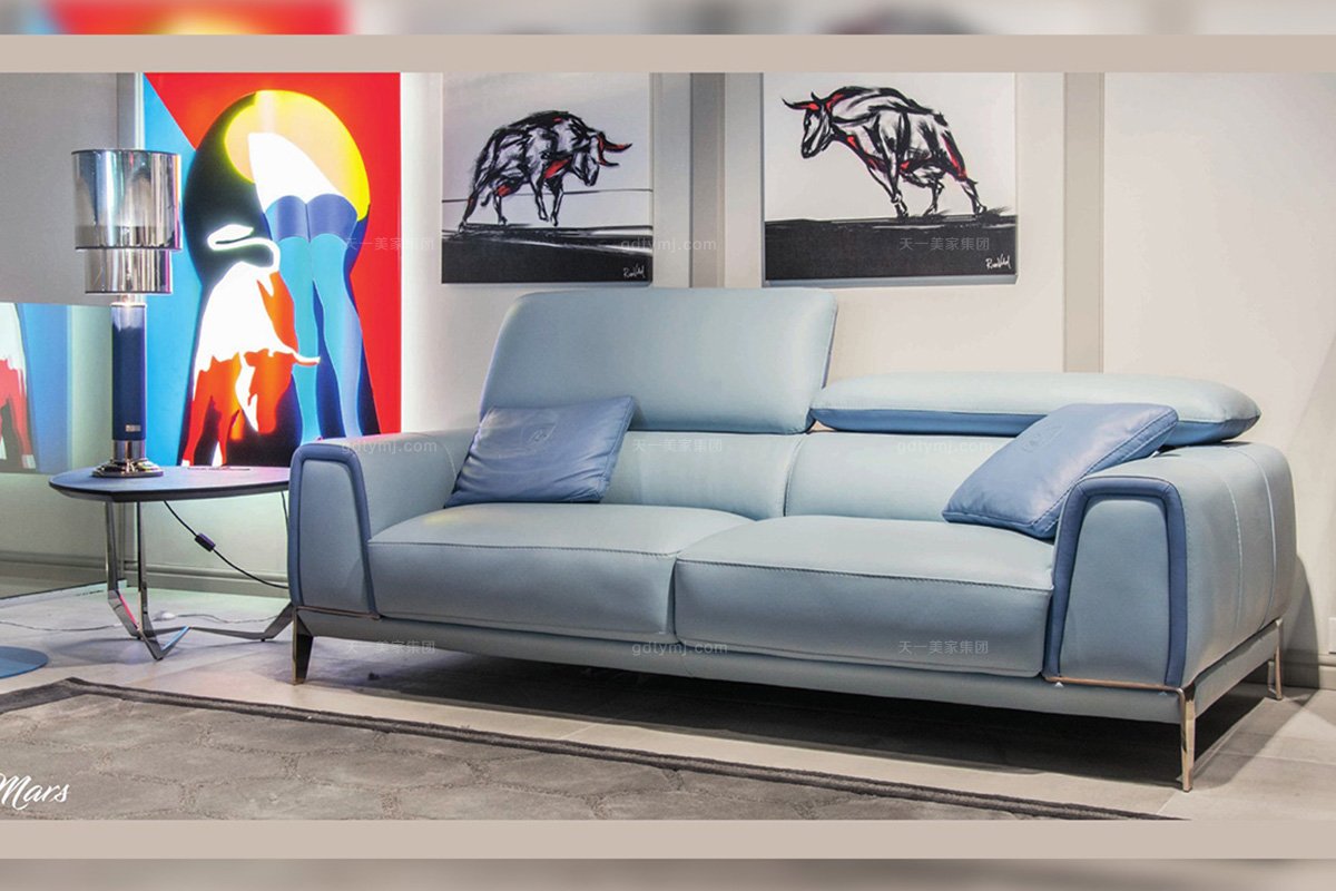 高端别墅轻奢蓝冠注册品牌客厅后现代时尚浅蓝色真皮软包二人位沙发组合二人位沙发