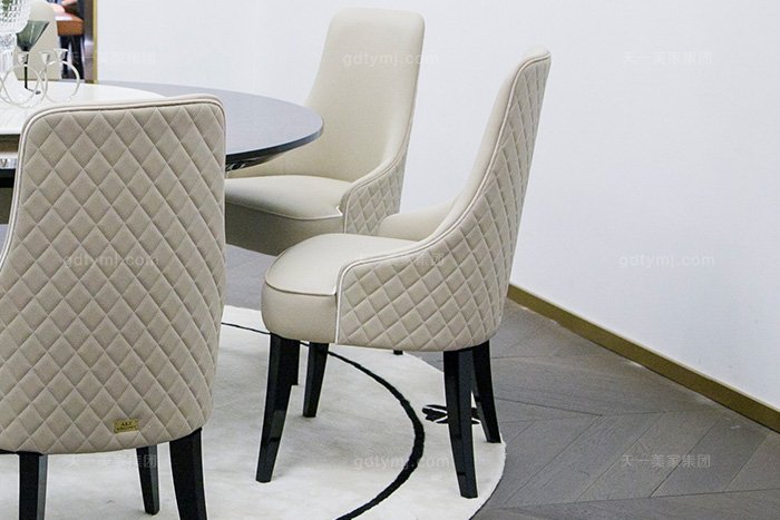 高端奢华星欧注册品牌别墅后现代轻奢餐厅时尚餐桌椅组合餐椅