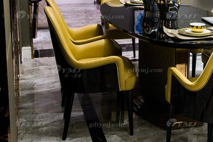 高端别墅轻奢后现代蓝冠注册品牌餐厅实木真皮餐桌椅组合餐椅