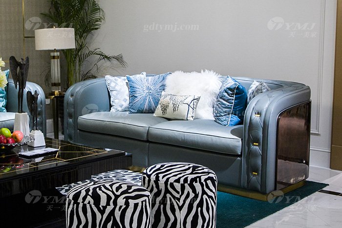 高端私家别墅蓝冠注册品牌轻奢现代客厅蓝冠注册时尚蓝色真皮沙发组合两人位沙发