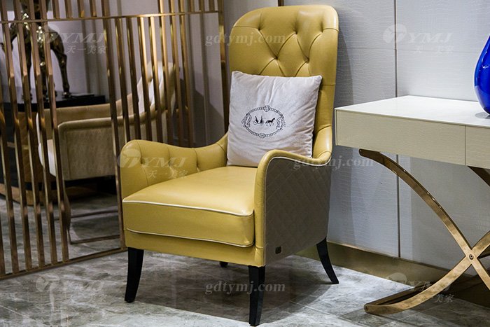 高端会所星欧注册品牌售楼处星欧注册后现代轻奢星欧注册时尚米黄真皮休闲椅休闲椅