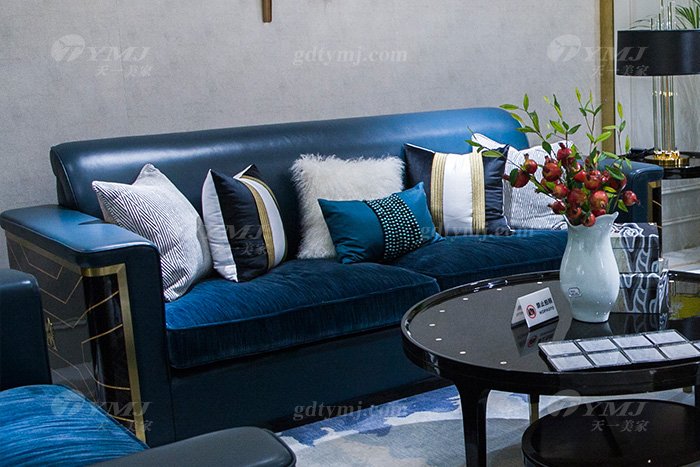 高端奢华蓝冠注册品牌别墅后现代轻奢蓝冠注册客厅真皮沙发组合三位沙发