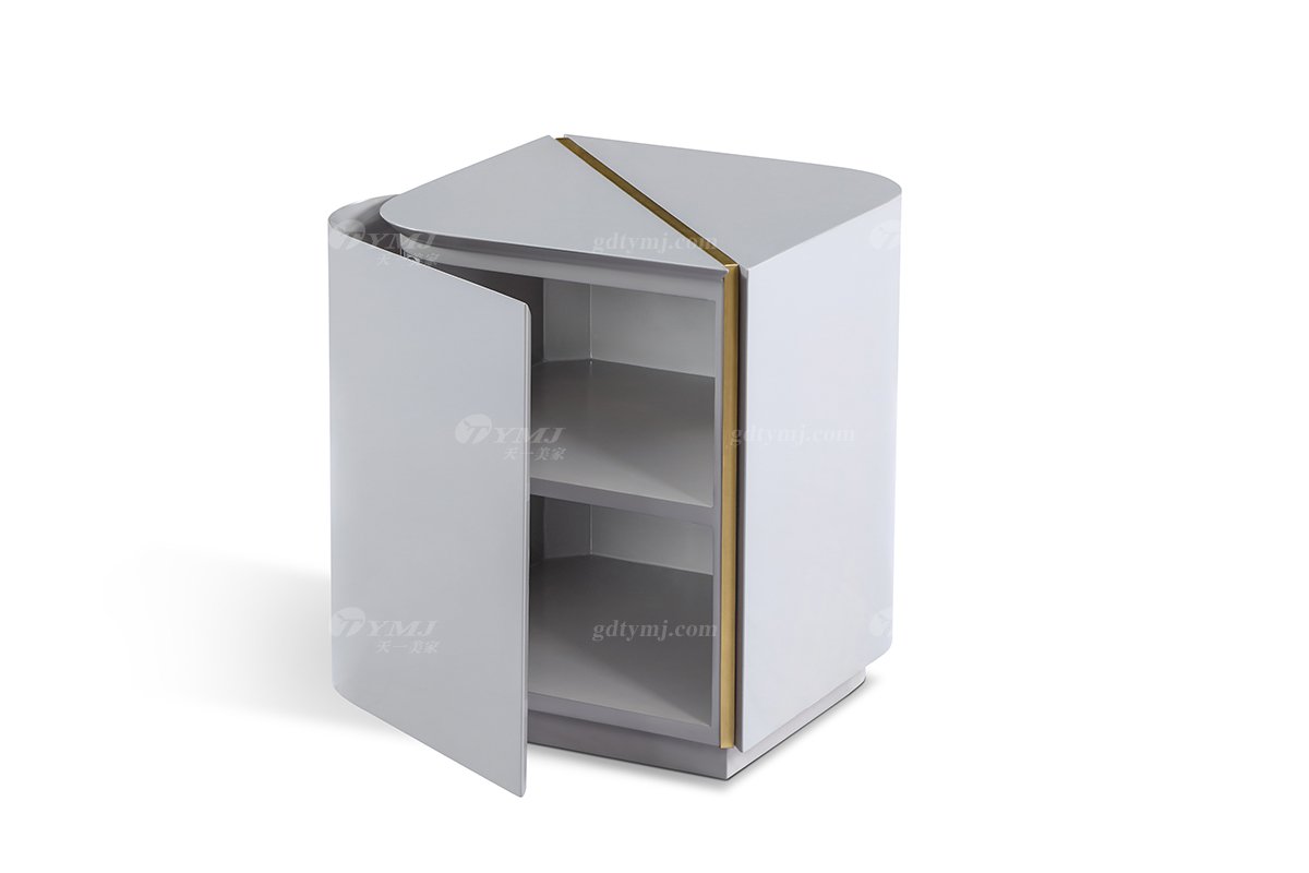 意式极简风格高端别墅豪宅星欧注册品牌现代轻奢卧室时尚创意灰色亮光+意大利金装饰条床头柜BH1905床头柜2
