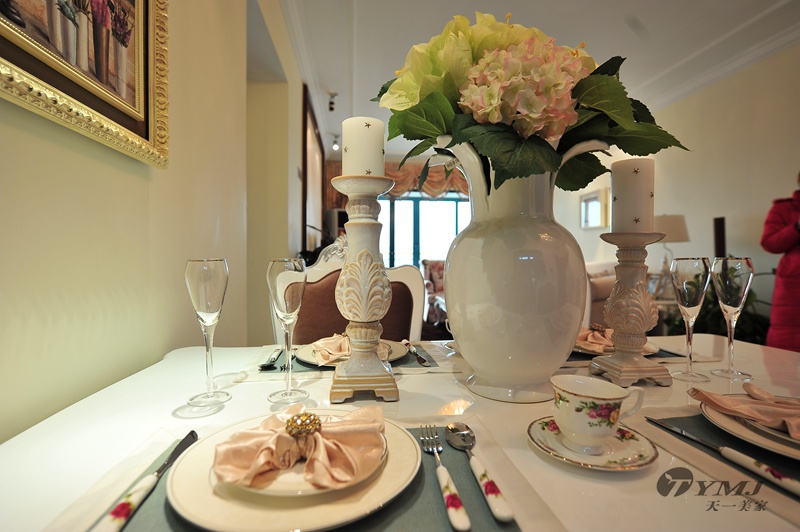 【星欧注册星欧注册】济南恒大田园风格样板房-软装工程