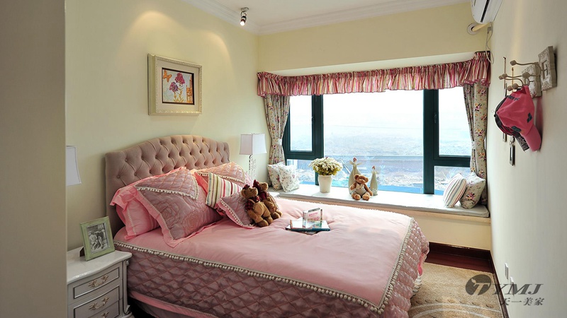 【星欧注册星欧注册】济南恒大田园风格样板房-软装工程